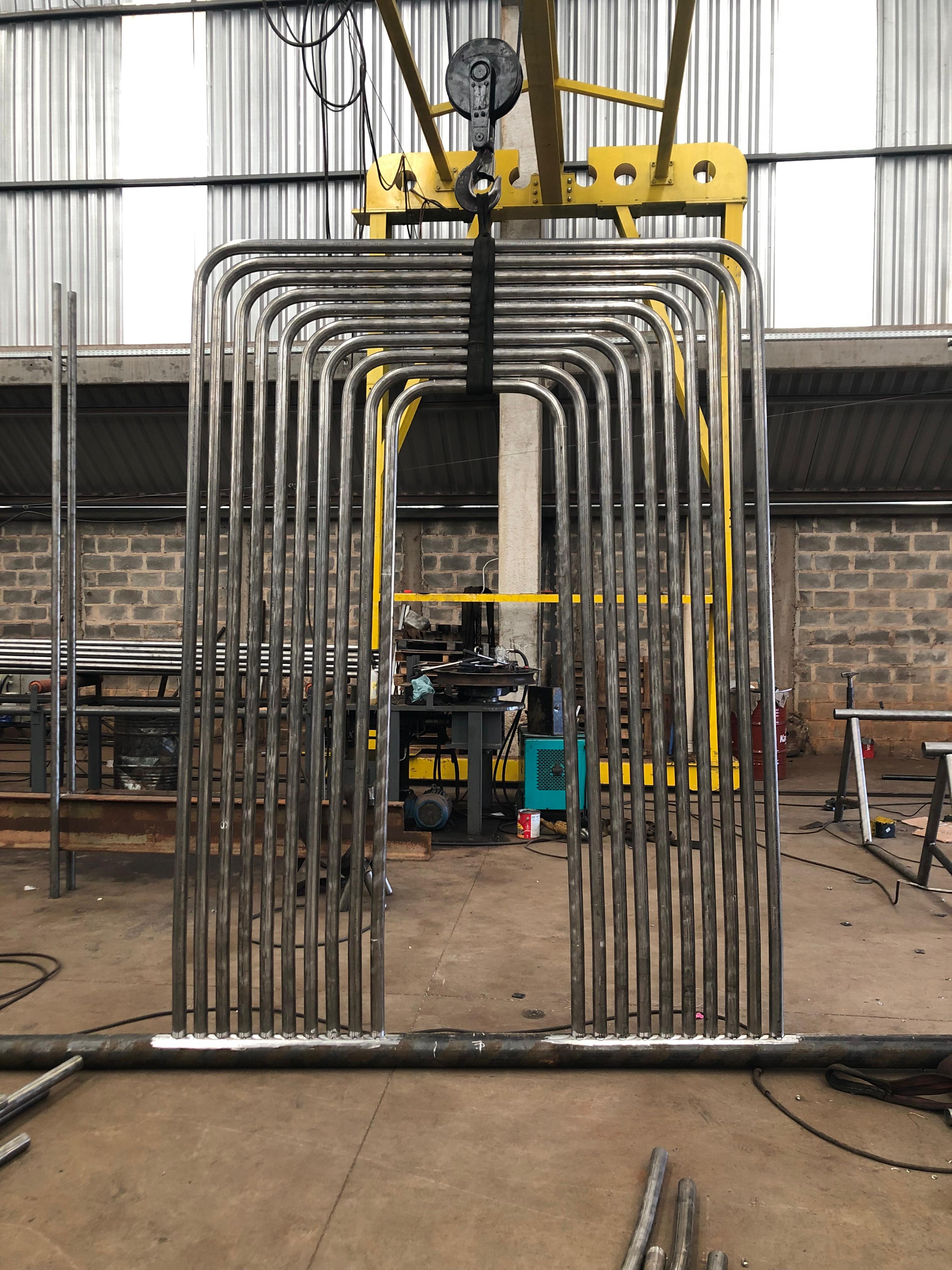 Feixe Tubular com Curvas em U